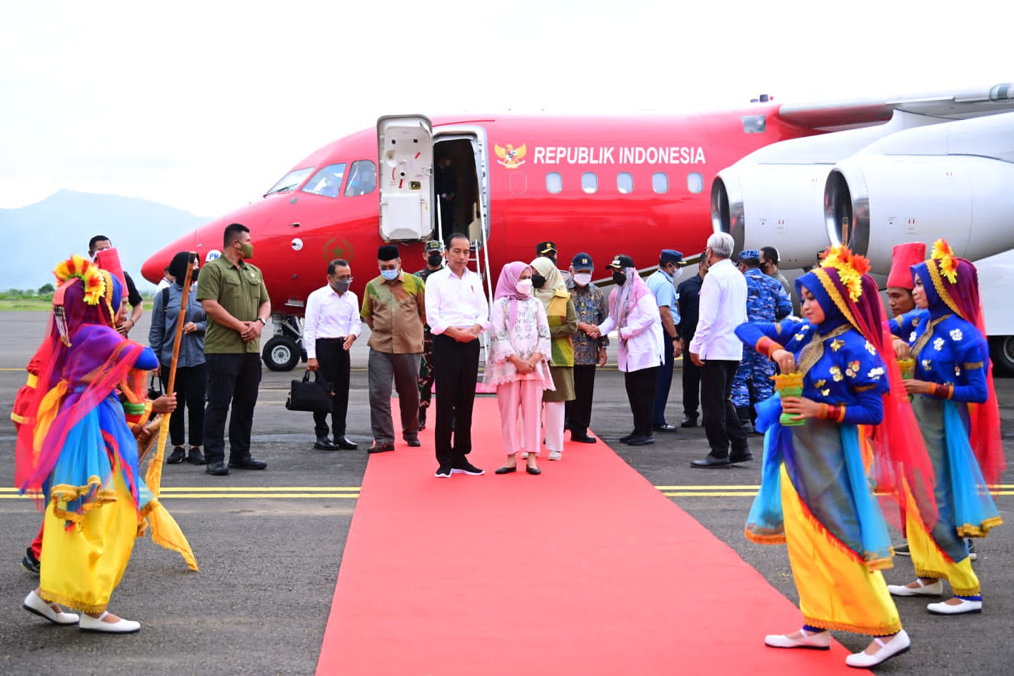 Hari Kedua di NTB, Presiden akan Serahkan Bansos hingga Resmikan Bendungan