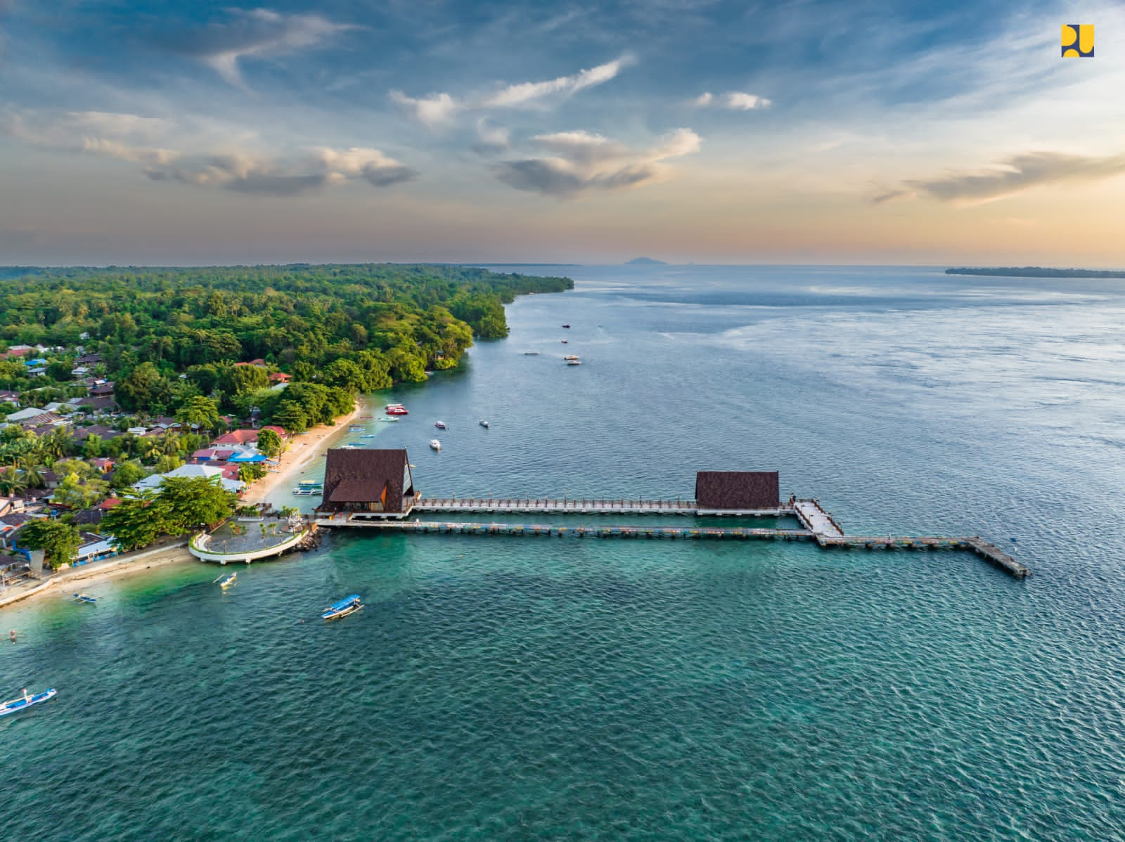 Kementerian PUPR Selesaikan Penataan Kawasan Pariwisata Pantai Malalayang dan Bunaken