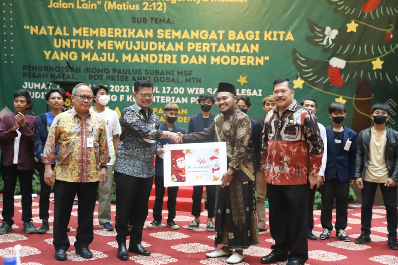 Perayaan Natal Kementan, Mentan Ajak Umat Nasrani Bersama Sukseskan Program Pertanian 2023