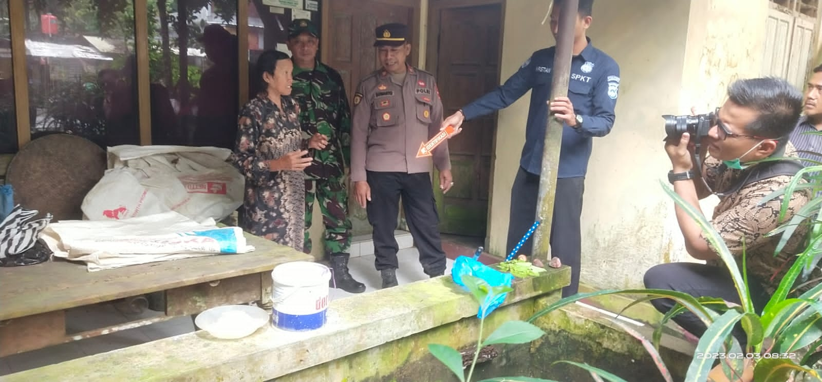 Bayi Laki-Laki Ditemukan di Teras Rumah Warga Desa Banjarejo Puring, Kebumen