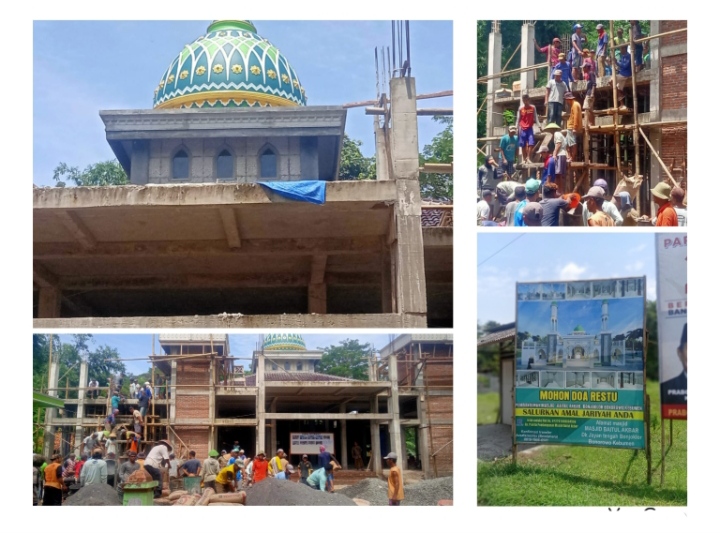 Warga Bonjok Lor Bonorowo gotong royong bangun masjid yang usianya sudah lebih dari 100 tahun.