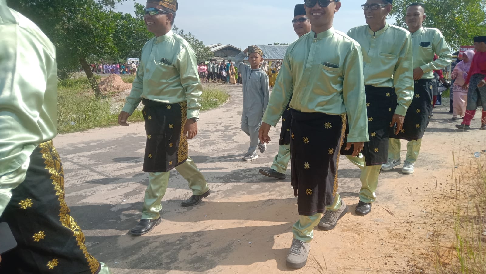 MTQ VI Tingkat Kecamatan Bandar Laksamana, Desa Temiang ikut serta pawai taaruf