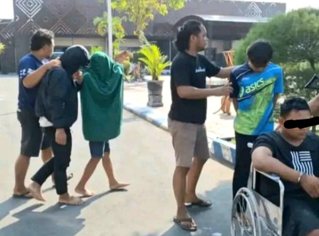 Kakak Beradik di Ngawi Kompak Curi Motor Untuk Main Judi Slot